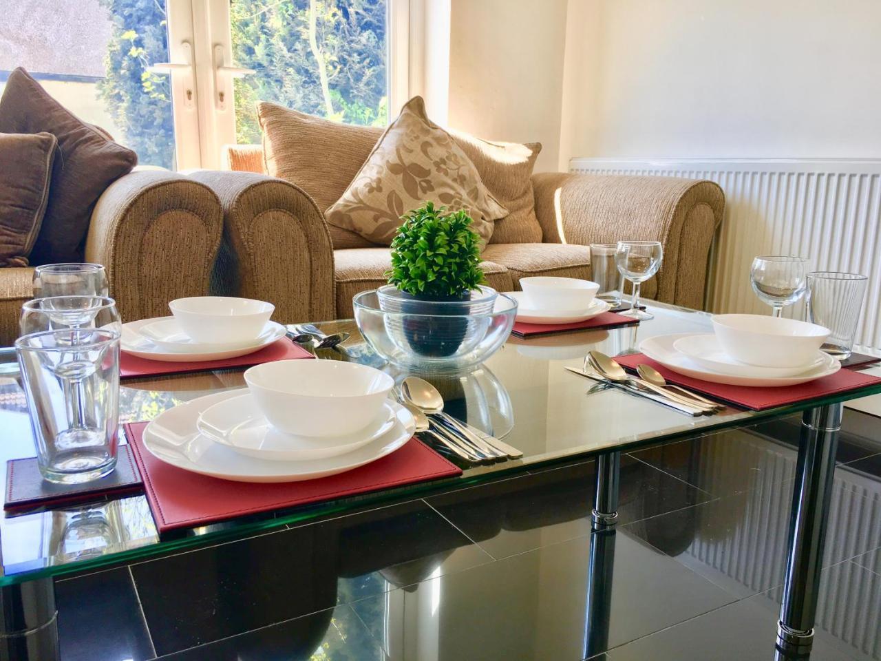 London 2 Bedroom Apartment, Kitchen, Reception&Private Garden Buitenkant foto