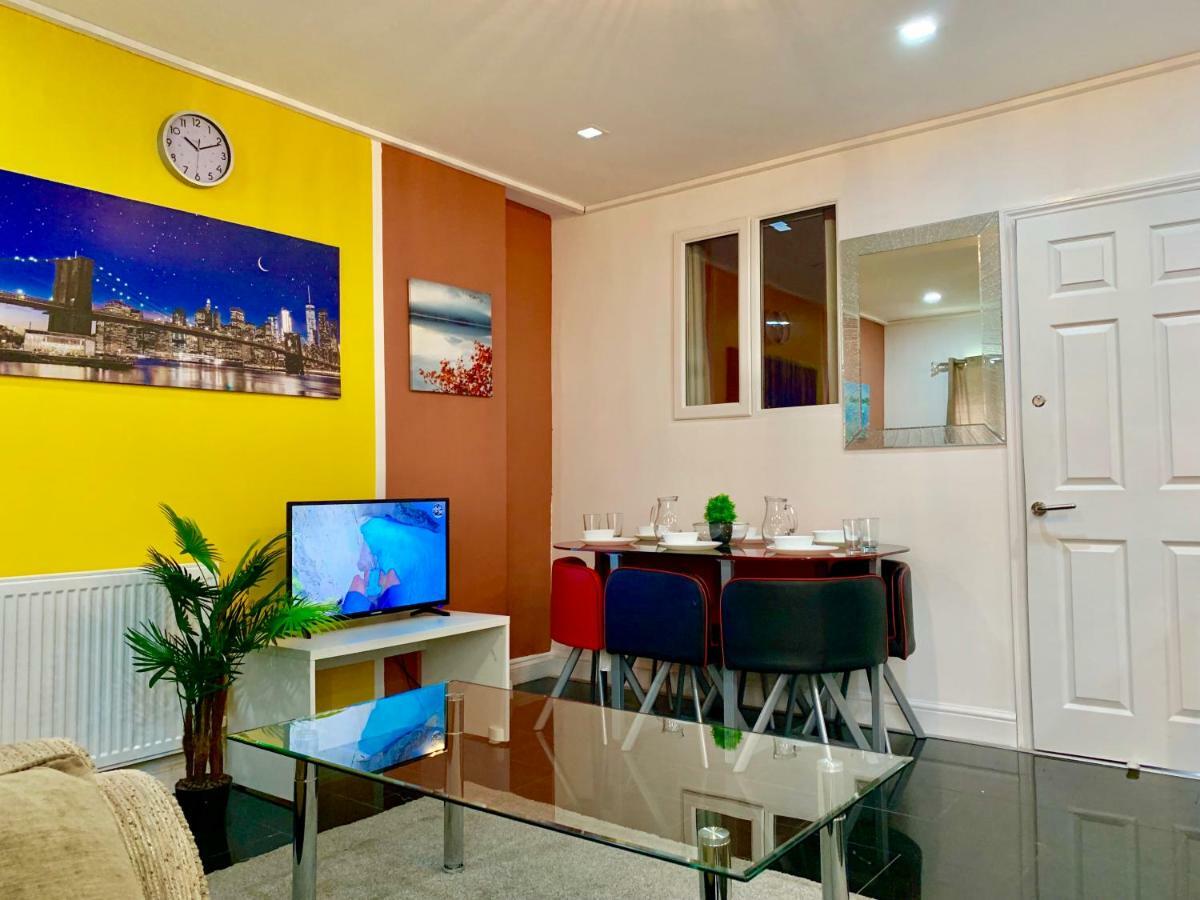 London 2 Bedroom Apartment, Kitchen, Reception&Private Garden Buitenkant foto